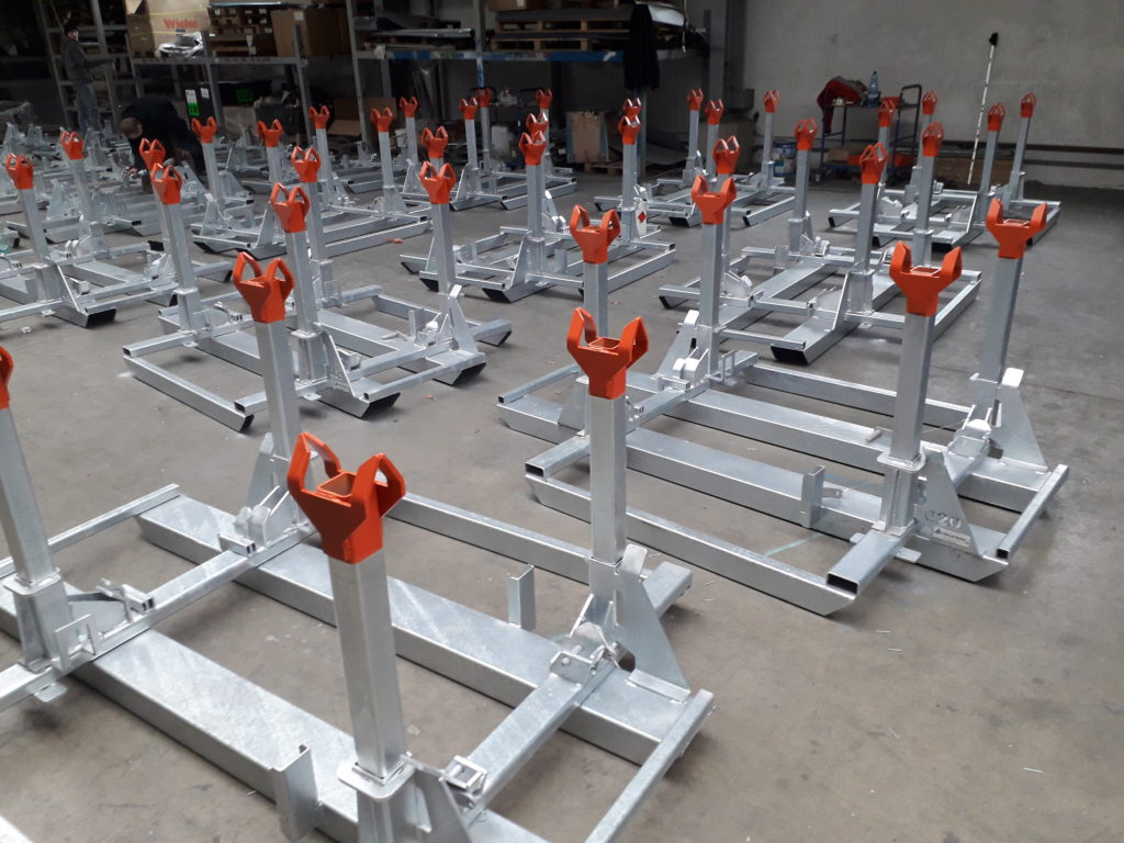 foldable steel racks for transaxles